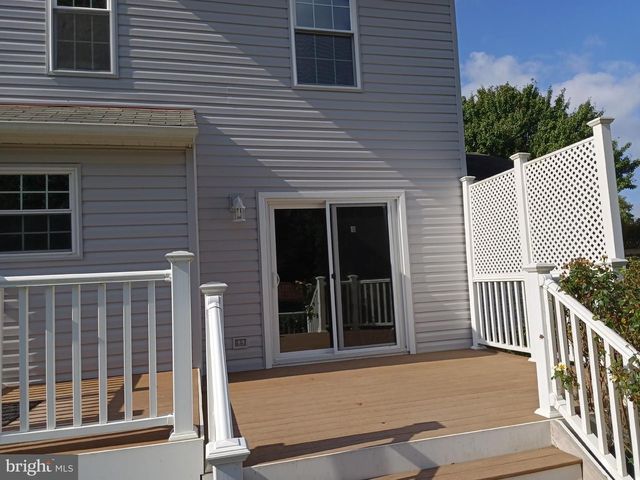 345 SILVER RIDGE DR, Sterling, VA 20164