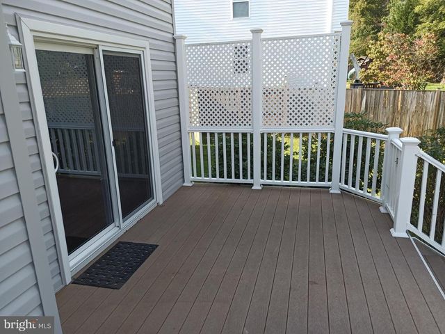 345 SILVER RIDGE DR, Sterling, VA 20164