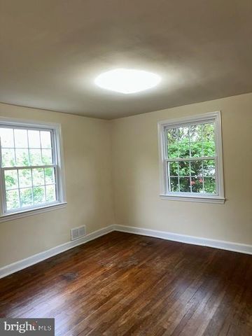 220 BLANDFORD ST, Rockville, MD 20850