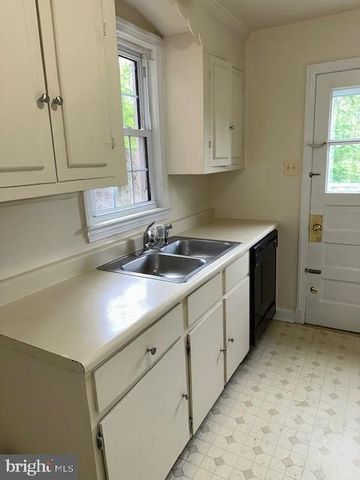 220 BLANDFORD ST, Rockville, MD 20850