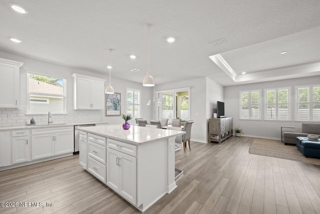 12339 CLAPBOARD BLUFF Trail, Jacksonville, FL 32226