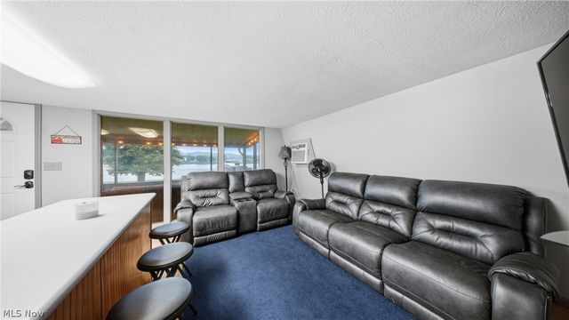 505 Ohio River Road, Parkersburg, WV 26101