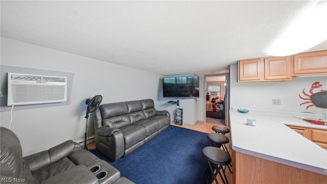 505 Ohio River Road, Parkersburg, WV 26101