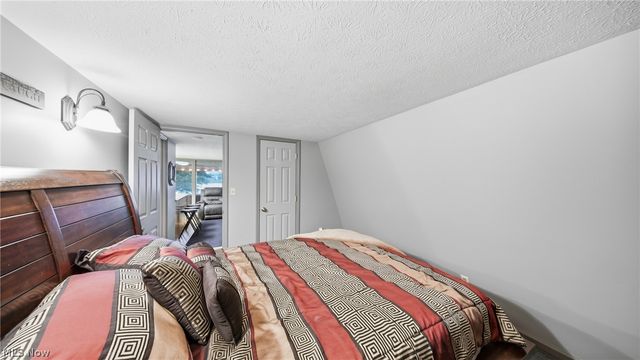 505 Ohio River Road, Parkersburg, WV 26101