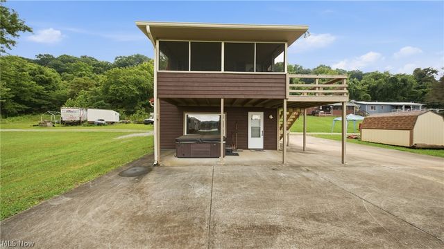 505 Ohio River Road, Parkersburg, WV 26101