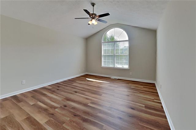 1020 Sycamore Summit, Sugar Hill, GA 30518