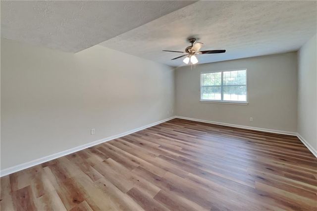 1020 Sycamore Summit, Sugar Hill, GA 30518