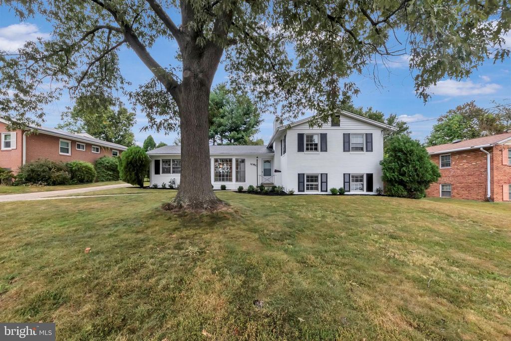 10810 WHEELER DR, Silver Spring, MD 20901
