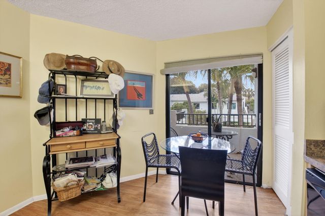 7509 Glendevon Lane 1006, Delray Beach, FL 33446