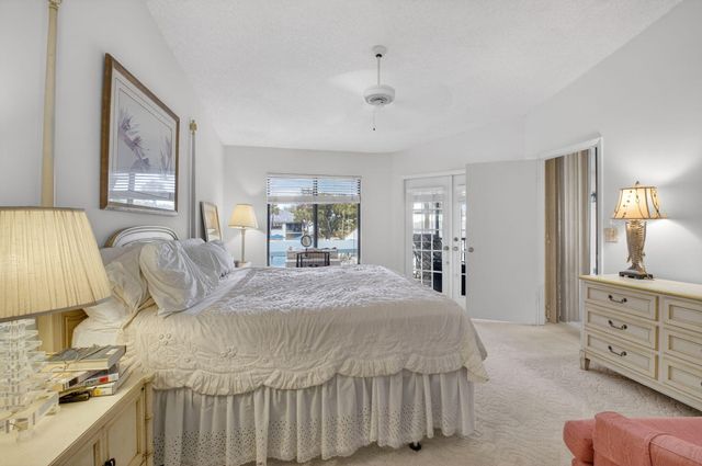 7509 Glendevon Lane 1006, Delray Beach, FL 33446