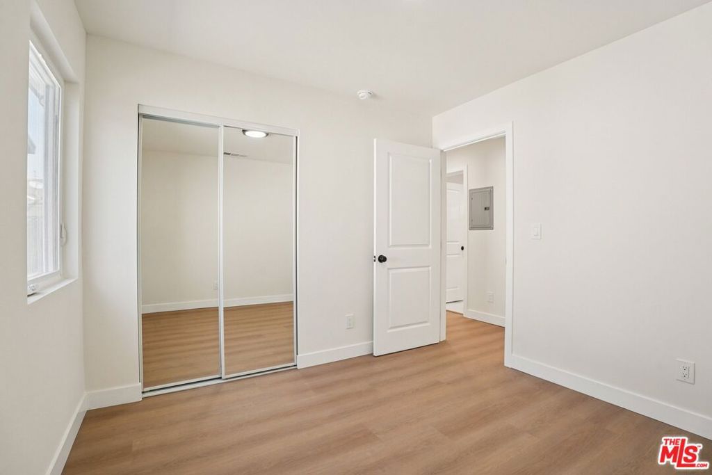 Image 33 of property listing at 4920 S Wilton Place, Los Angeles, CA 90062