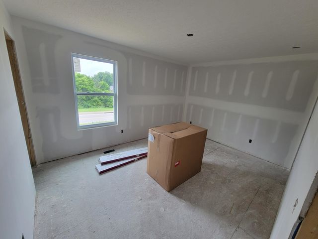 22 Nicholson Avenue, Walton, KY 41094