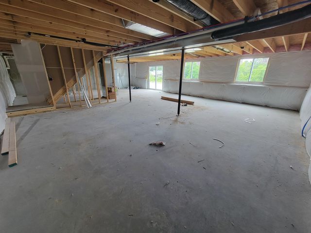 22 Nicholson Avenue, Walton, KY 41094