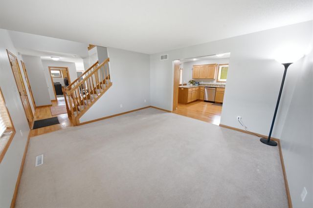 2505 Boulder Ridge Lane NW, Rochester, MN 55901
