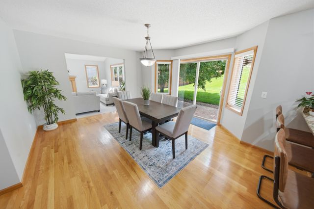 2505 Boulder Ridge Lane NW, Rochester, MN 55901