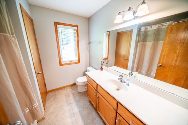 2505 Boulder Ridge Lane NW, Rochester, MN 55901