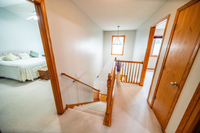 2505 Boulder Ridge Lane NW, Rochester, MN 55901