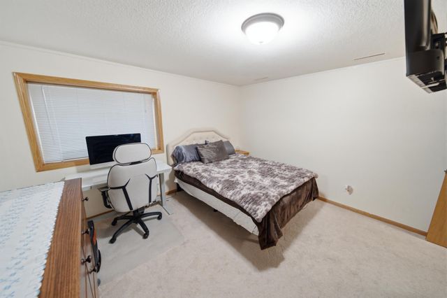 2505 Boulder Ridge Lane NW, Rochester, MN 55901