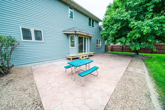 2505 Boulder Ridge Lane NW, Rochester, MN 55901