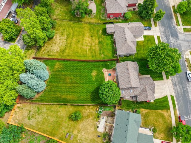 2505 Boulder Ridge Lane NW, Rochester, MN 55901