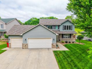 2505 Boulder Ridge Lane NW, Rochester, MN 55901