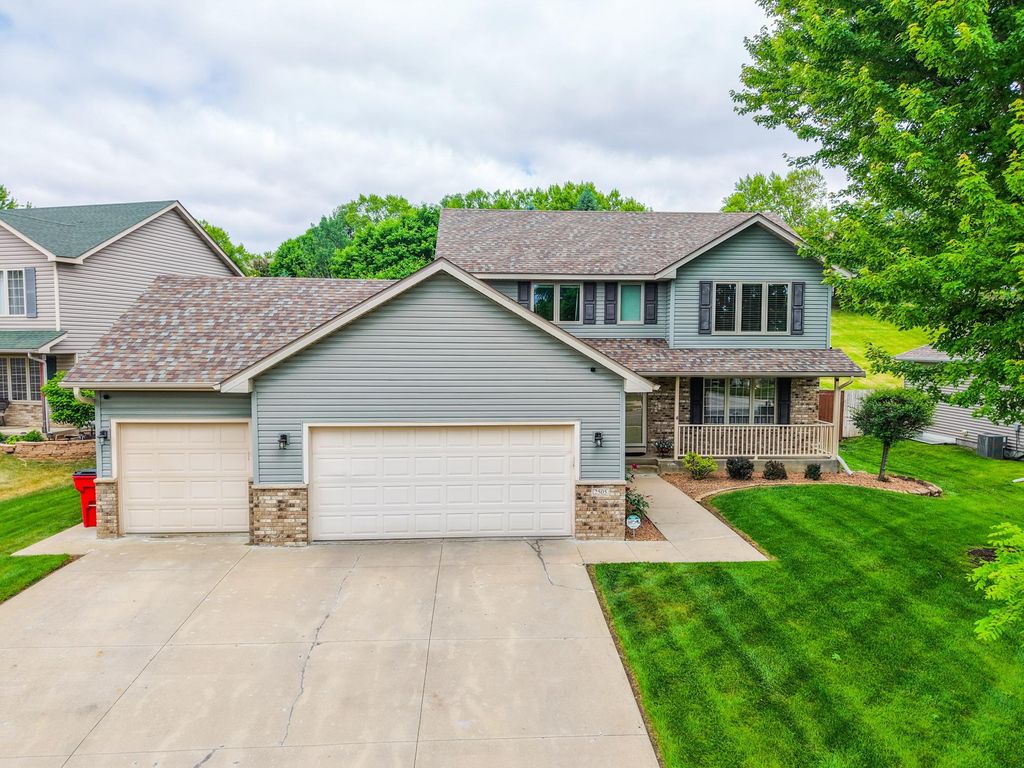 2505 Boulder Ridge Lane NW, Rochester, MN 55901