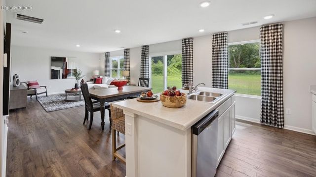 1053 Carriage Place Drive, Richmond, KY 40475