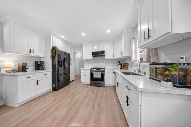 7726 Del Rosa, San Bernardino, CA 92410