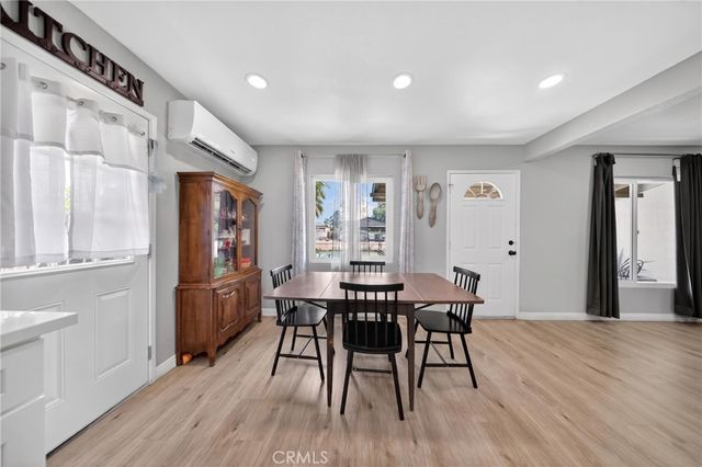 7726 Del Rosa, San Bernardino, CA 92410