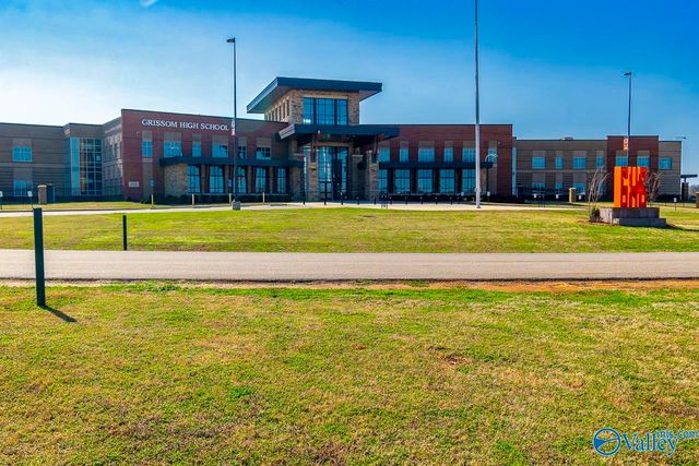 2105 Greenwood Place 8, Huntsville, AL 35802