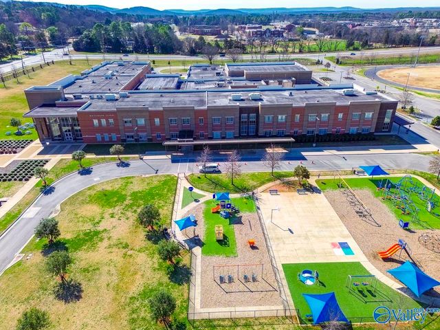 2105 Greenwood Place 8, Huntsville, AL 35802