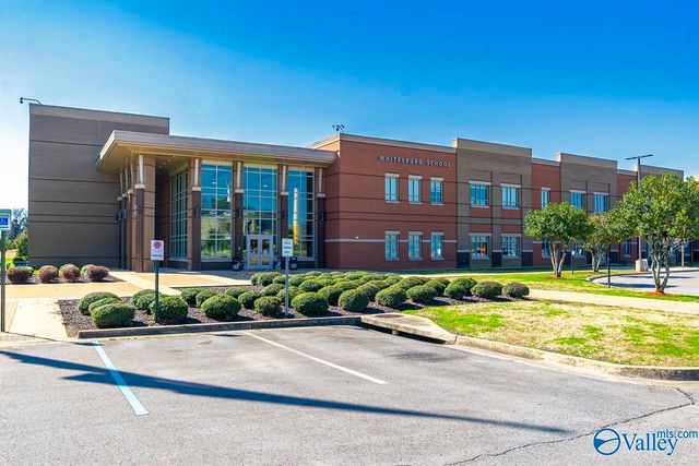 2105 Greenwood Place 8, Huntsville, AL 35802