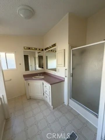 21621 Sandia 83, Apple Valley, CA 92308