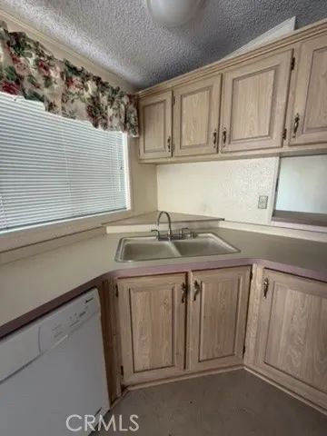 21621 Sandia 83, Apple Valley, CA 92308