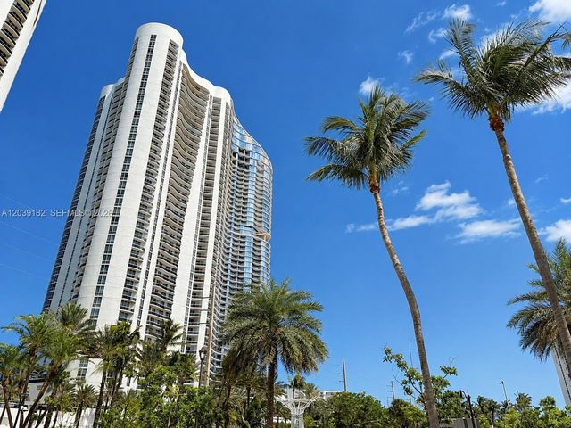 15811 Collins Avenue 701, Sunny Isles Beach, FL 33160