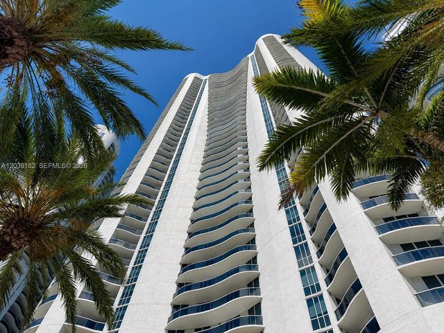 15811 Collins Avenue 701, Sunny Isles Beach, FL 33160