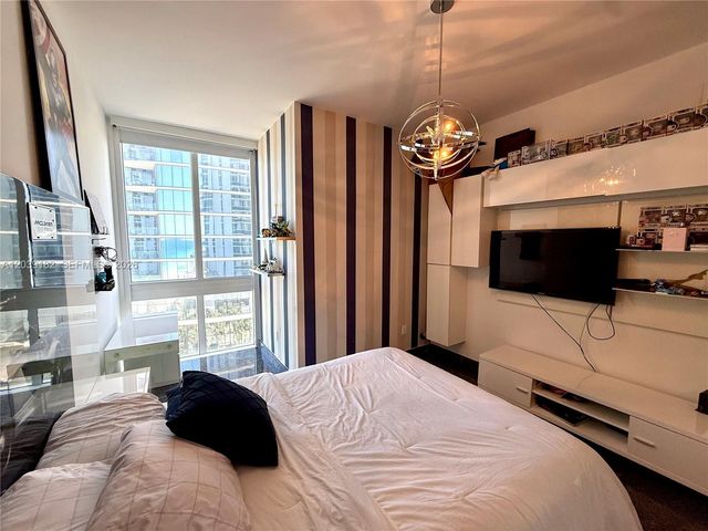 15811 Collins Avenue 701, Sunny Isles Beach, FL 33160