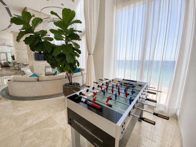 15811 Collins Avenue 701, Sunny Isles Beach, FL 33160
