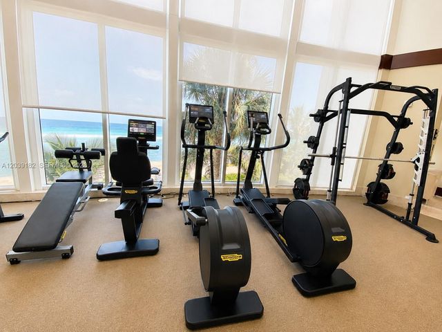 15811 Collins Avenue 701, Sunny Isles Beach, FL 33160