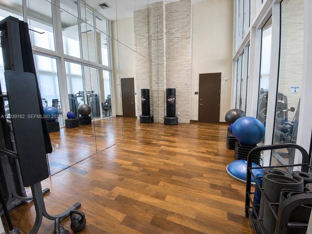 15811 Collins Avenue 701, Sunny Isles Beach, FL 33160