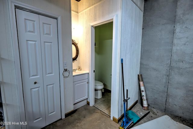 37 Gator Road, Topton, NC 28781