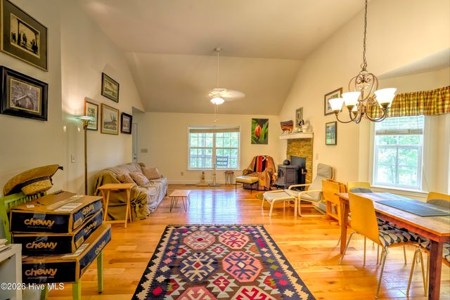 37 Gator Road, Topton, NC 28781