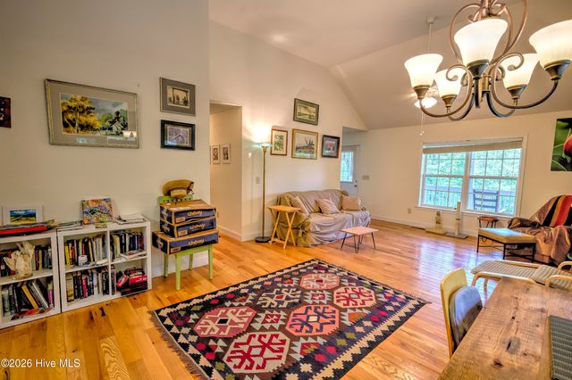 37 Gator Road, Topton, NC 28781
