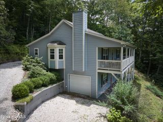 37 Gator Road, Topton, NC 28781