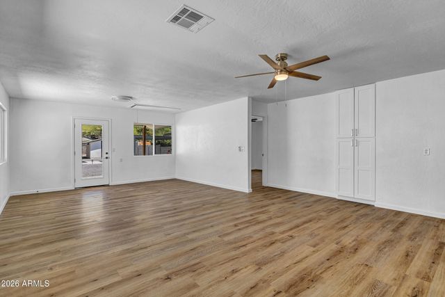 11463 N 16TH Street, Phoenix, AZ 85020