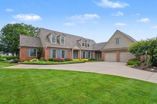 15621 Signal Hill Court, Granger, IN 46530