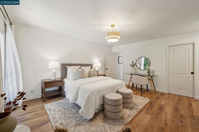 1660 San Luis Rd, Walnut Creek, CA 94597