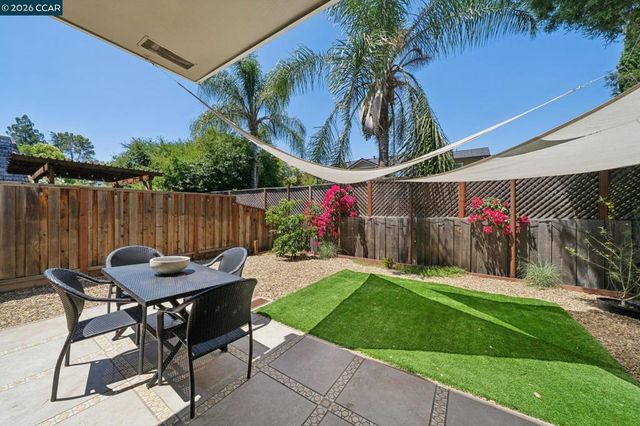1660 San Luis Rd, Walnut Creek, CA 94597
