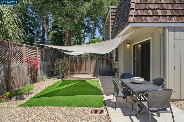 1660 San Luis Rd, Walnut Creek, CA 94597