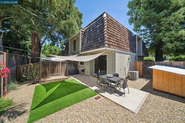 1660 San Luis Rd, Walnut Creek, CA 94597